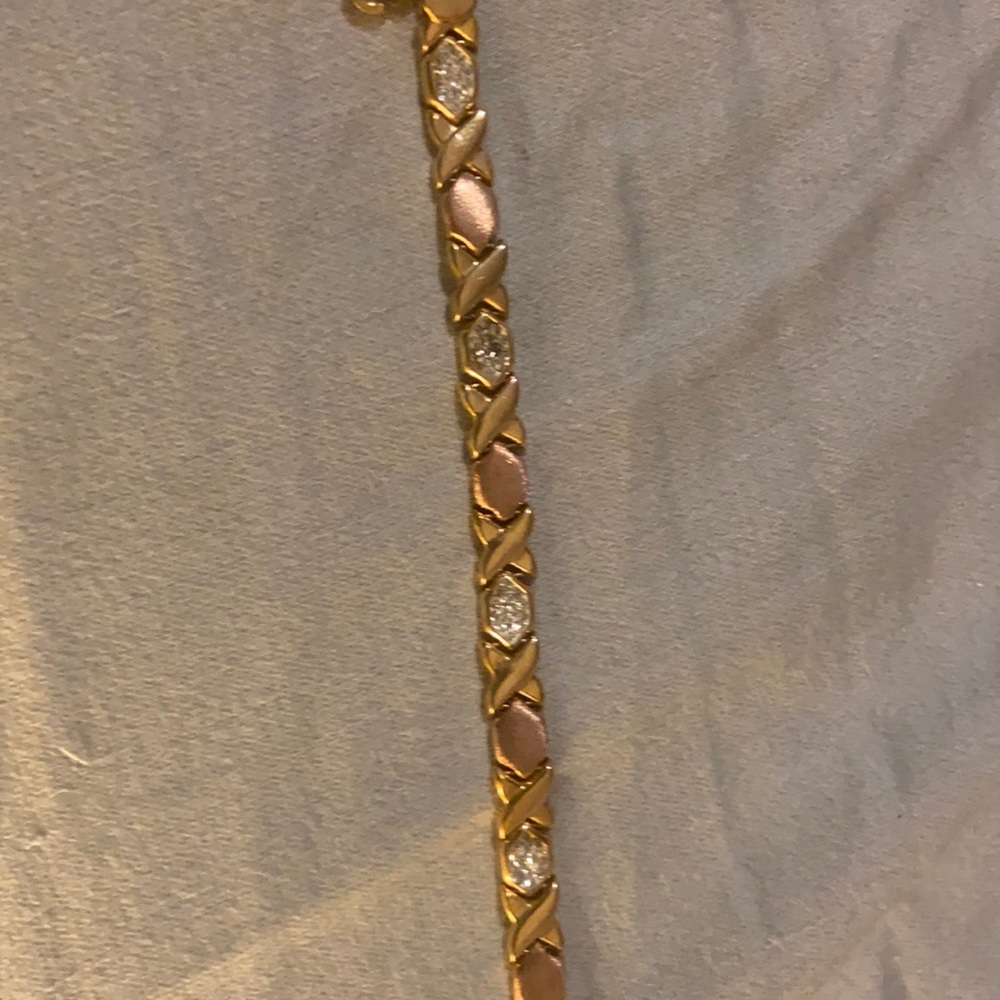 Women’s bracelet